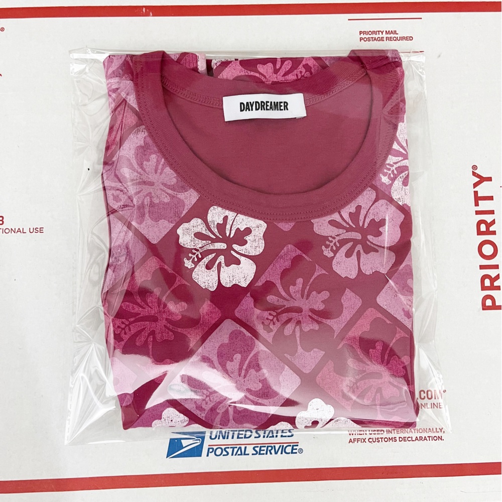 Daydreamer Blooming Pink Floral Shrunken Graphic Tank Top - Picture 9 of 9